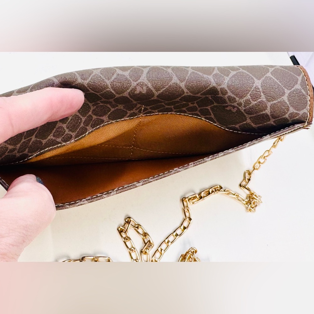 Nina Ricci Large Brown Leather Animal Print Wallet W/Optional Crossbody Chain - Picture 3 of 12